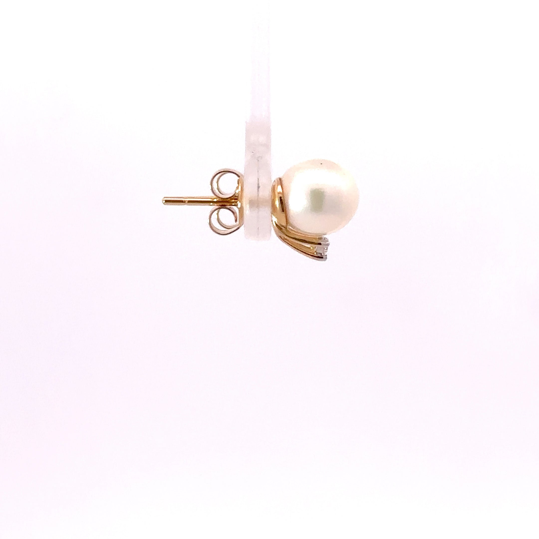 Pearl & diamond earring