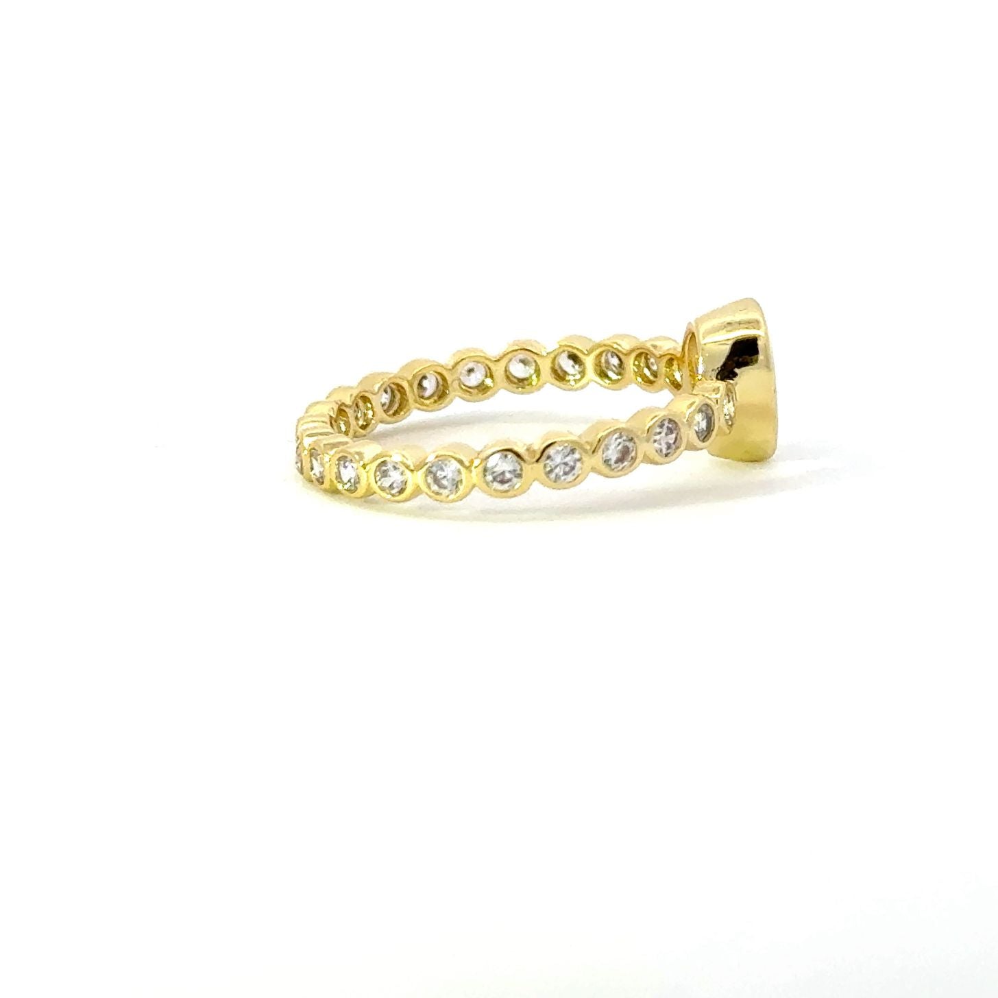 White topaz crystals ring